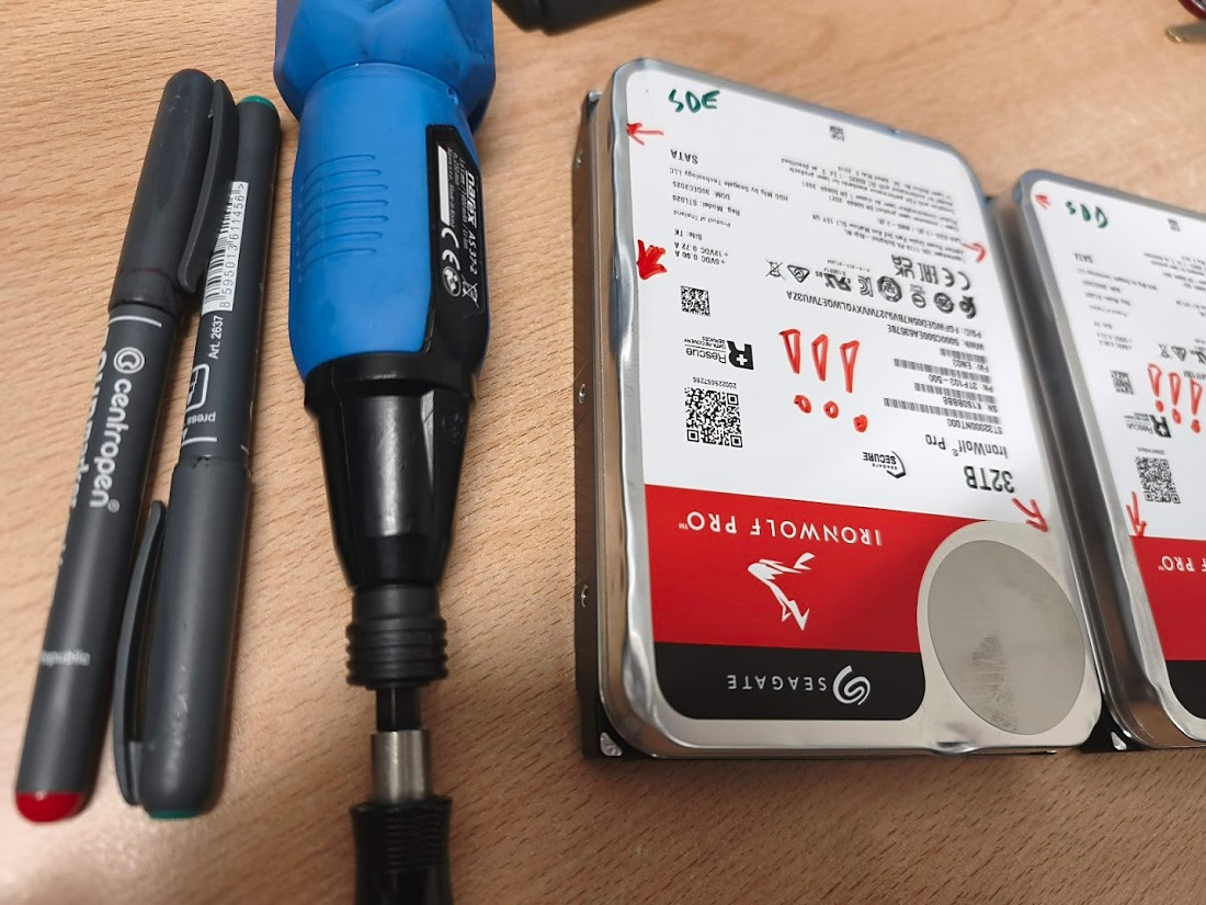 [1776851262-c4284.jpg]